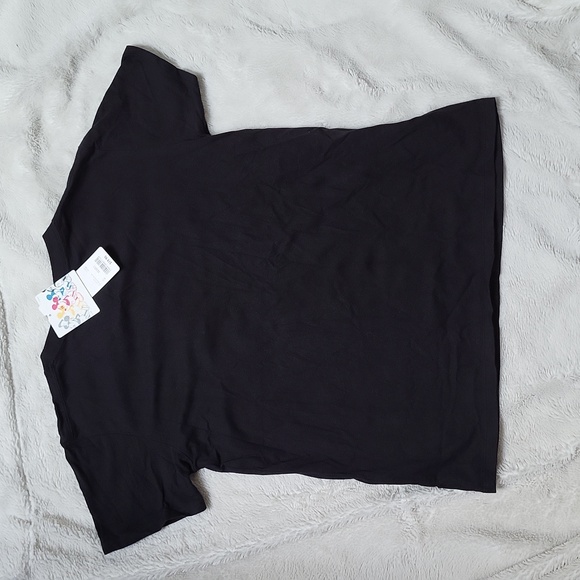 Minnie Mouse Graphic Tshirt from Uniqlo Size Small! NWT! - Picture 7 of 7